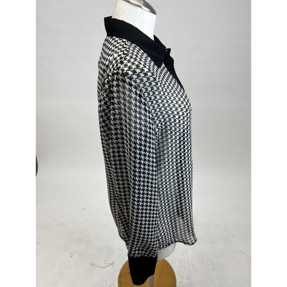 RD Style Blouse - Picture 2 of 4